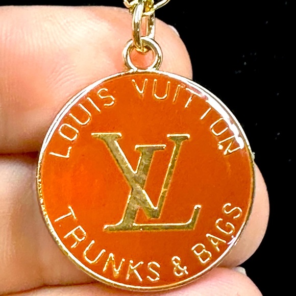 Louis Vuitton Authentic - Picture 5 of 5